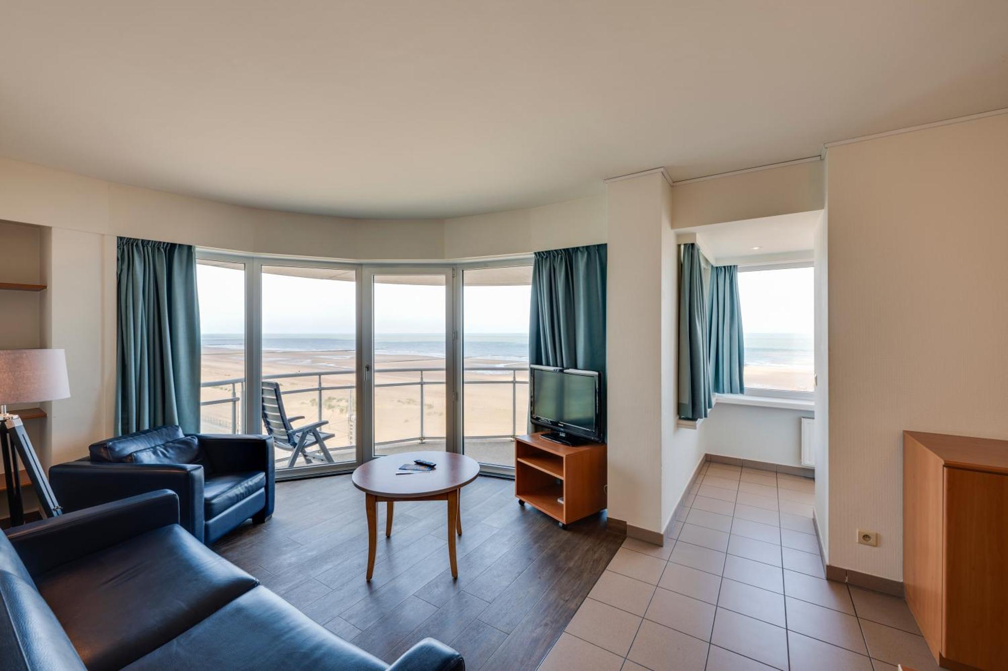 Vayamundo Oostende - Apartments Ngoại thất bức ảnh